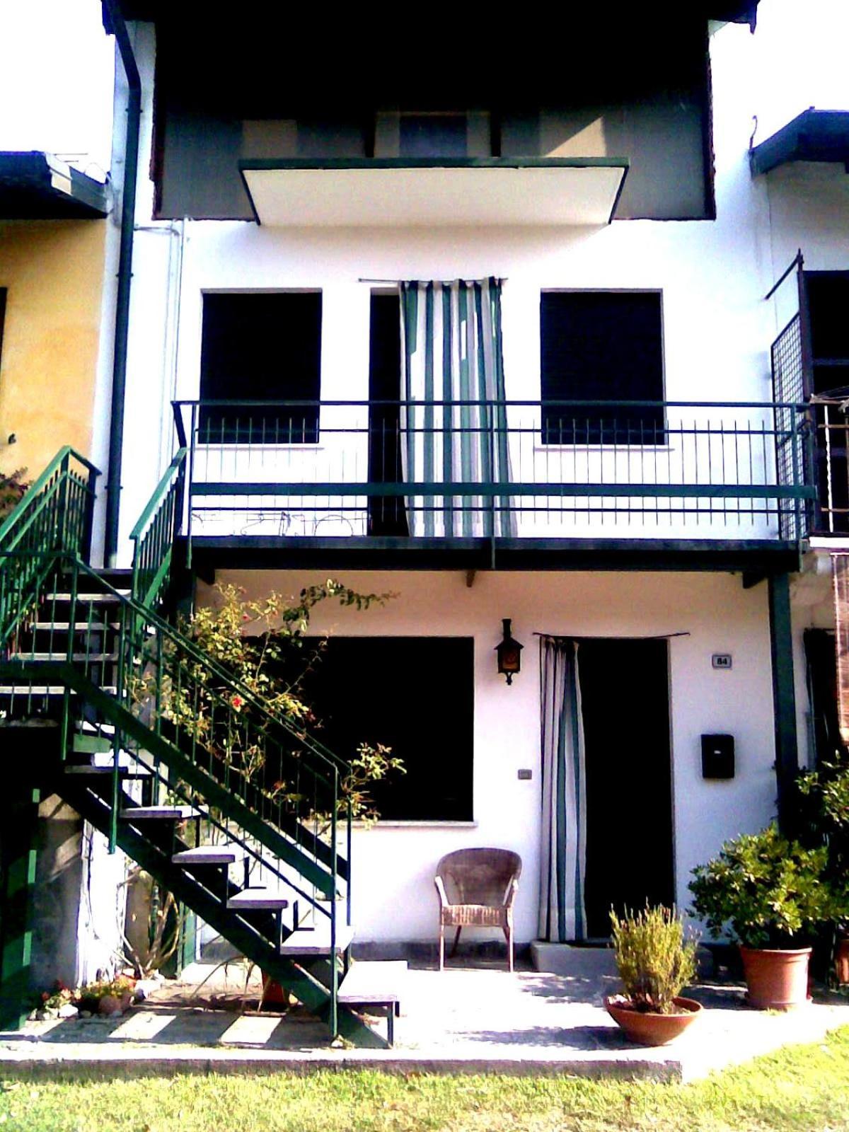 Casa Monvallina Monvalle Екстериор снимка